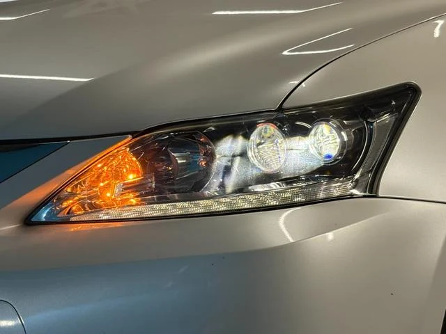Lexus CT 24