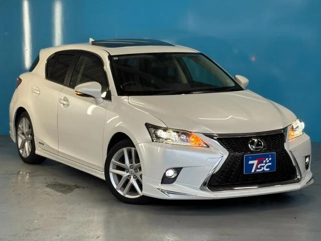 Lexus CT 18