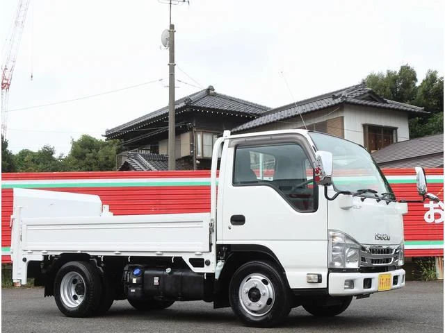 Isuzu ELF 20