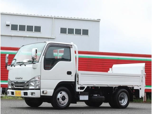 Isuzu ELF 18