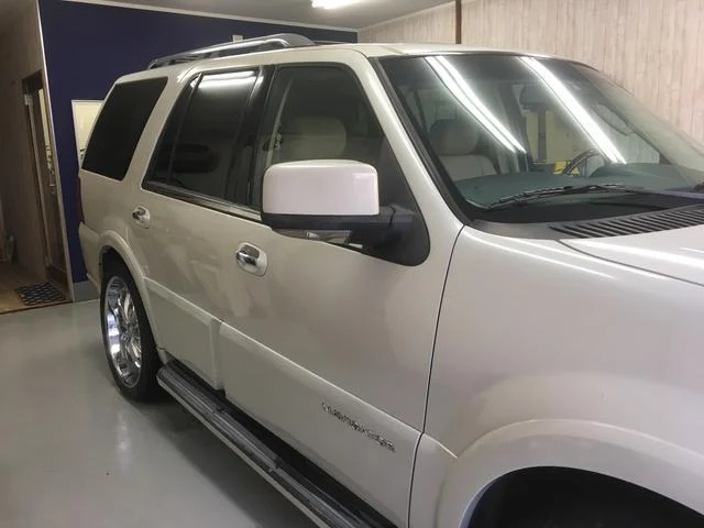 Lincoln NAVIGATOR 8