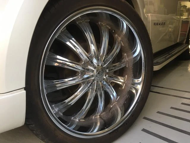 Lincoln NAVIGATOR 19