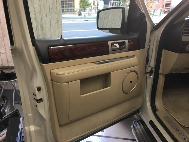 Lincoln NAVIGATOR 24