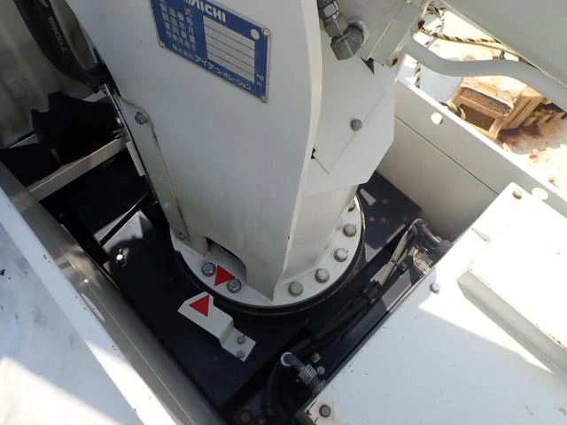 Hino DUTRO 42