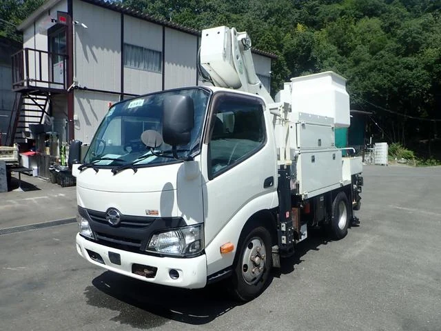 Hino DUTRO 31