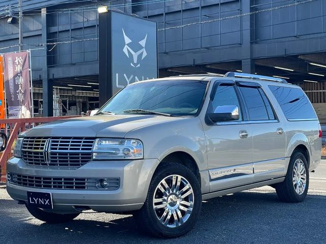 Lincoln NAVIGATOR