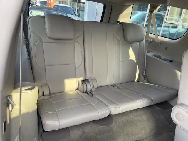 GMC YUKON 36