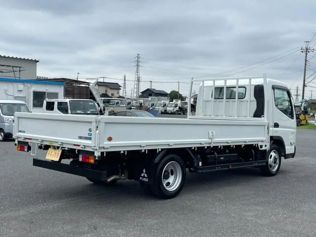 Mitsubishi Fuso CANTER 3