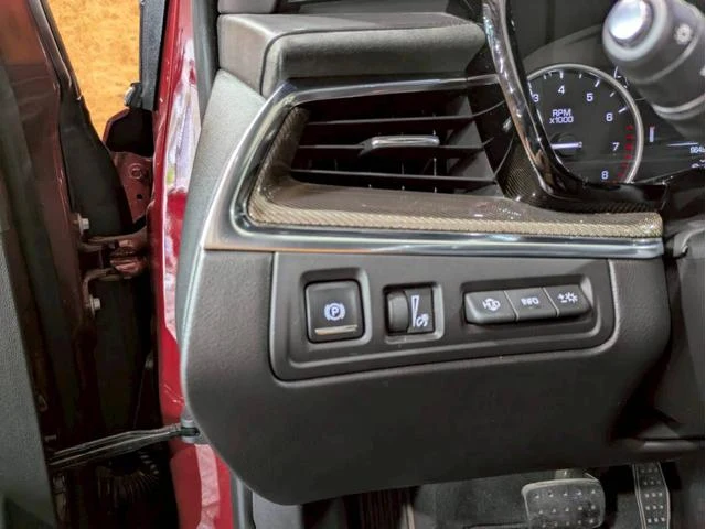 Cadillac XT5 28