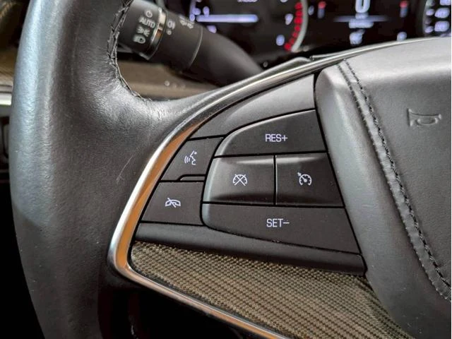 Cadillac XT5 22