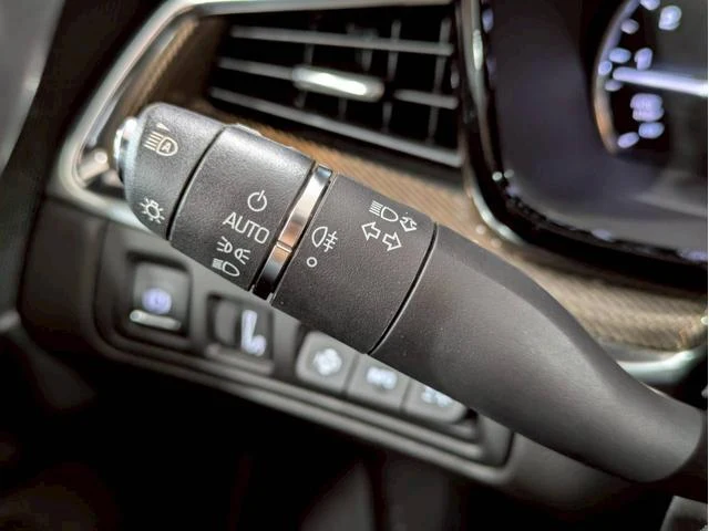 Cadillac XT5 26