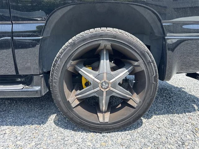 GMC YUKON 10