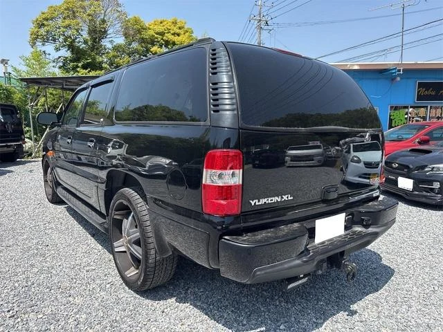 GMC YUKON 4