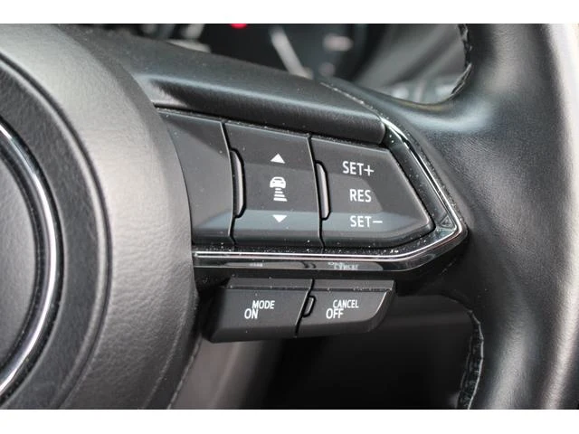 Mazda CX-8 12