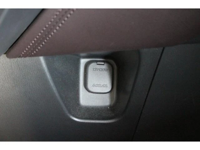 Mazda CX-8 49