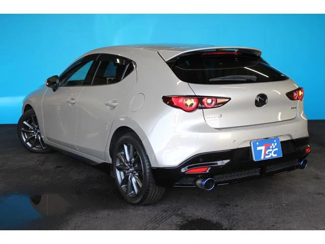 Mazda MAZDA3 31