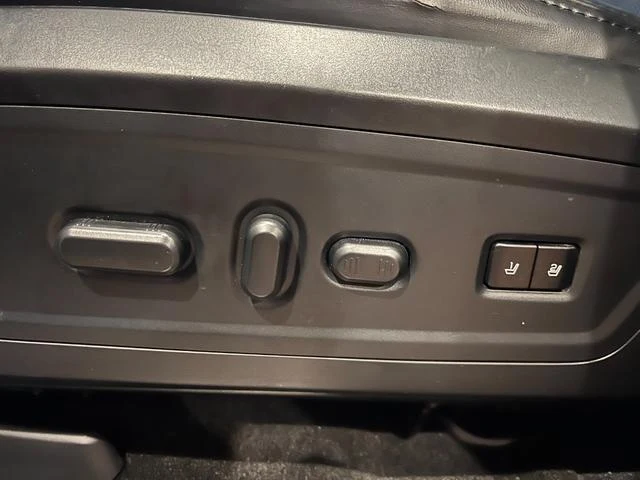 Lincoln NAVIGATOR 30