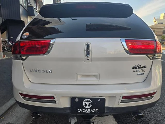 Lincoln MKX 6