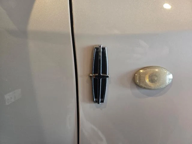 Lincoln MKX 29