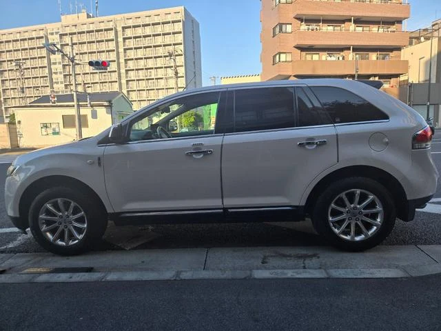 Lincoln MKX 13
