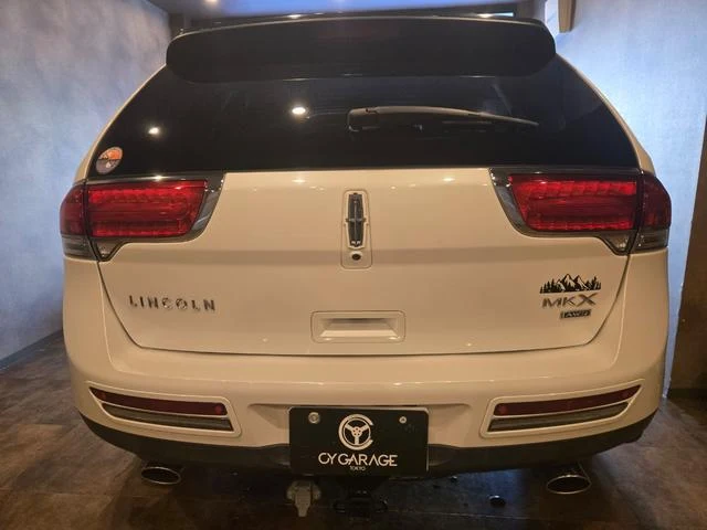 Lincoln MKX 7