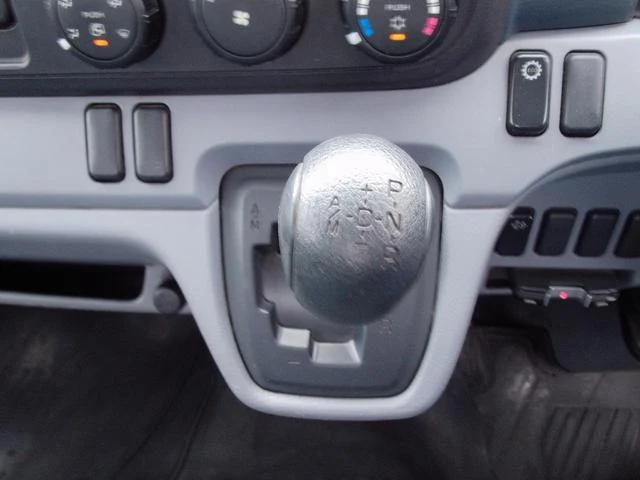 Mitsubishi Fuso CANTER 16