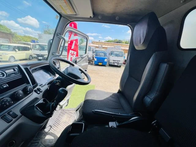 UD Trucks KAZET 50