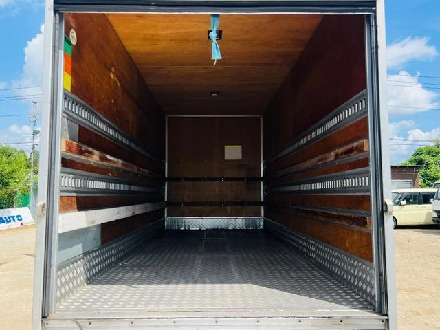 UD Trucks KAZET 13