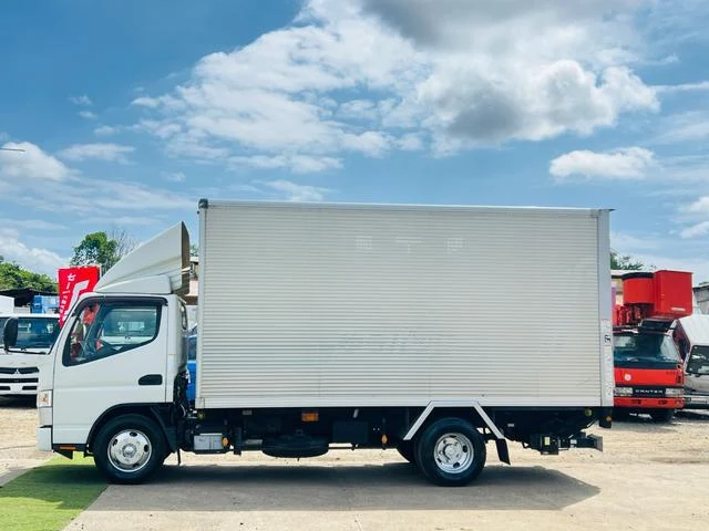 UD Trucks KAZET 3