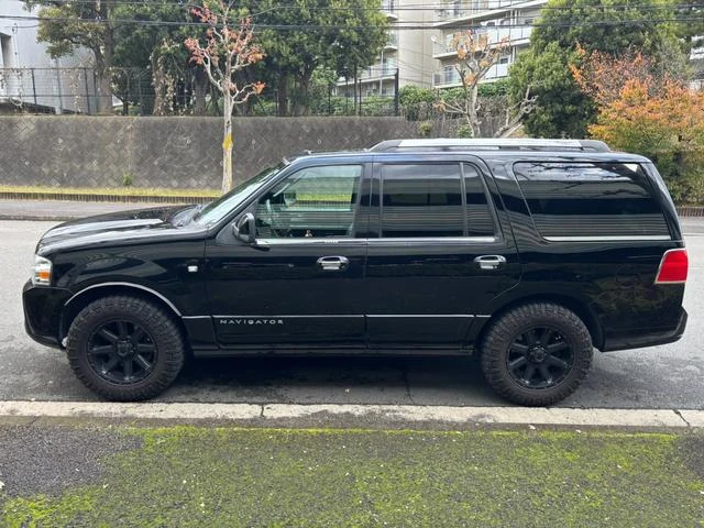 Lincoln NAVIGATOR 8