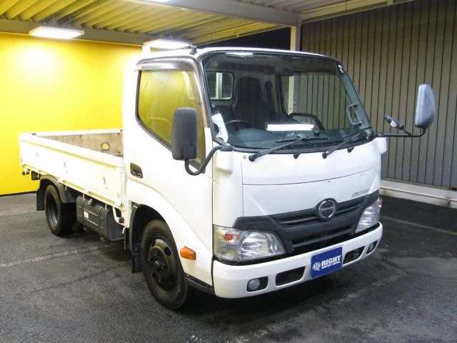 Hino DUTRO 5