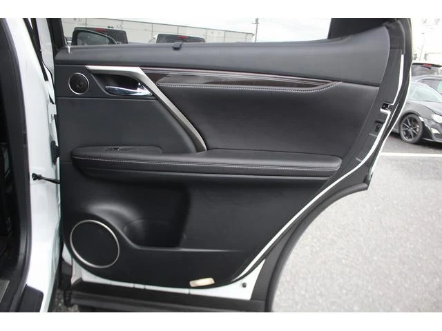 Lexus RX 33