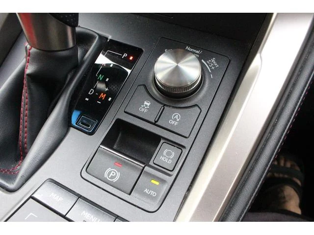 Lexus NX 53