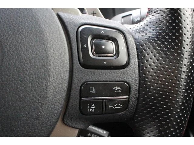 Lexus NX 6