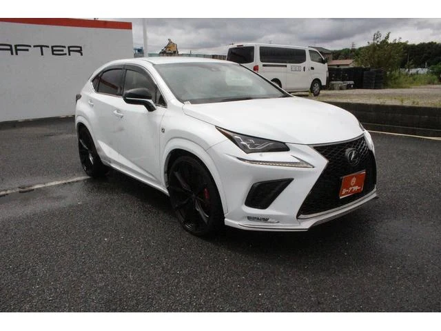 Lexus NX 9