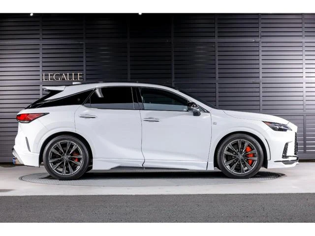 Lexus RX 6