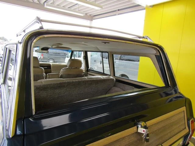 AMC JEEP JEEP 11