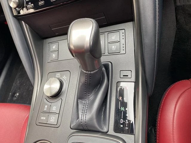 Lexus IS 26