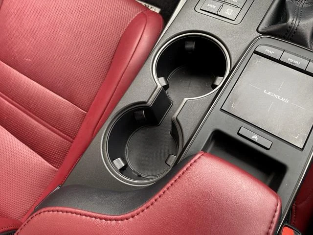 Lexus IS 29