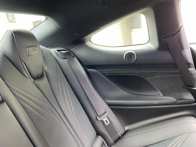 Lexus RC 49