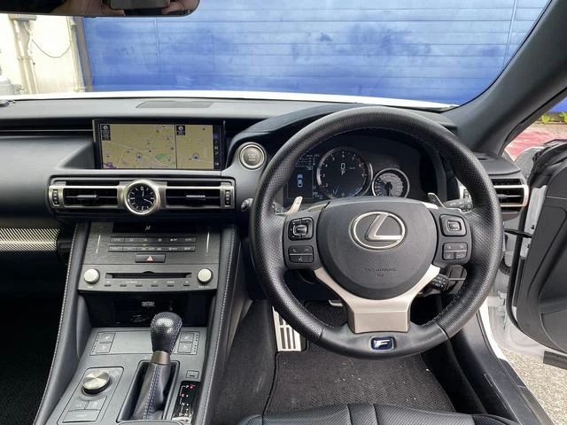 Lexus RC 9