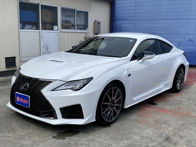 Lexus RC 4