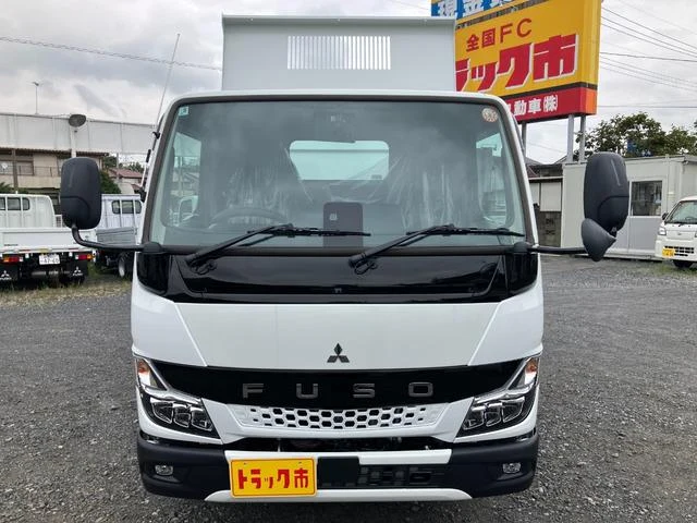 Mitsubishi Fuso CANTER 14