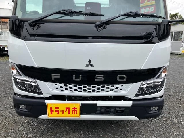 Mitsubishi Fuso CANTER 15