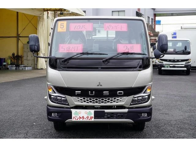 Mitsubishi Fuso CANTER 3