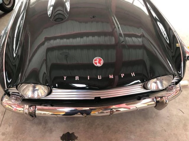Triumph TR-4 37
