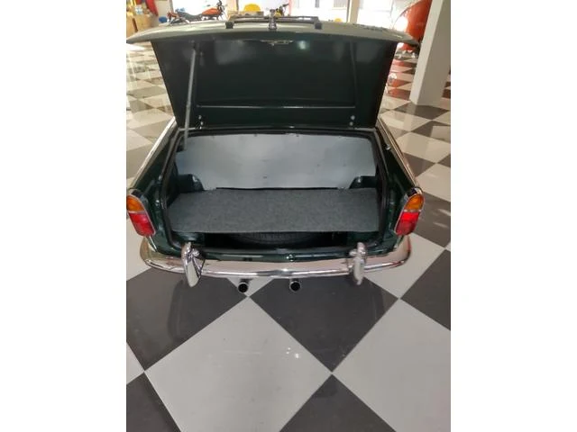 Triumph TR-4 49