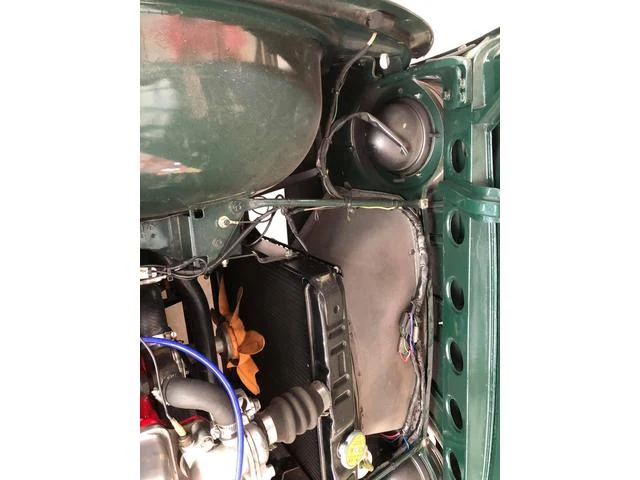 Triumph TR-4 31