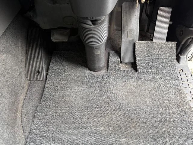 Nissan Diesel QUON 21