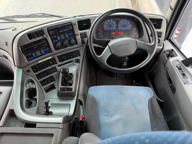 Nissan Diesel QUON 22